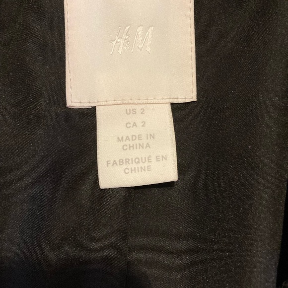 Blazer size 2 - Picture 2 of 3